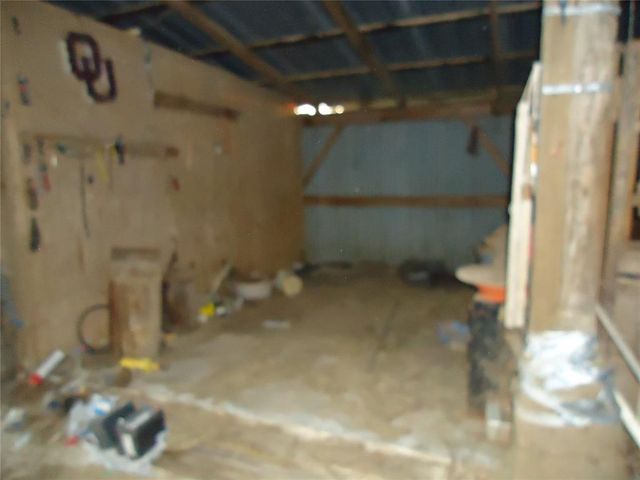 42608 Bob Crouch Road, Tecumseh, OK 74873