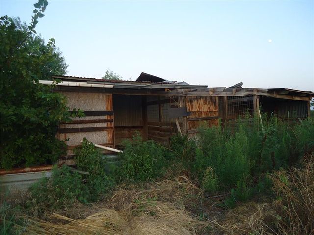 42608 Bob Crouch Road, Tecumseh, OK 74873