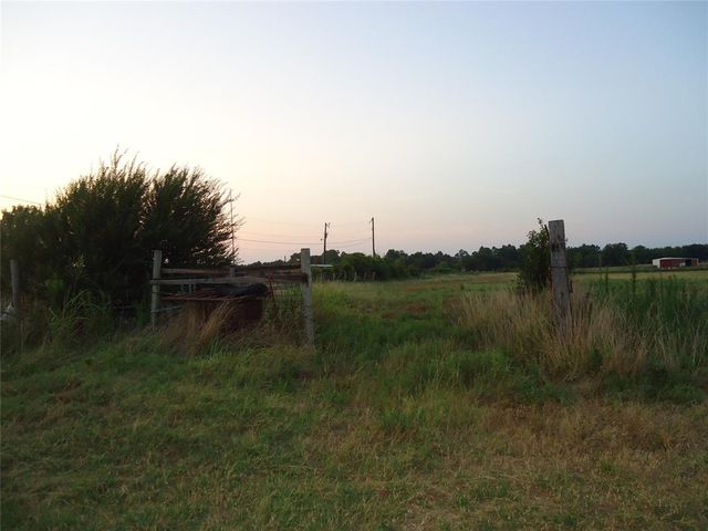 42608 Bob Crouch Road, Tecumseh, OK 74873