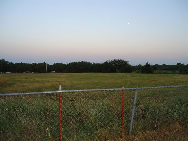 42608 Bob Crouch Road, Tecumseh, OK 74873