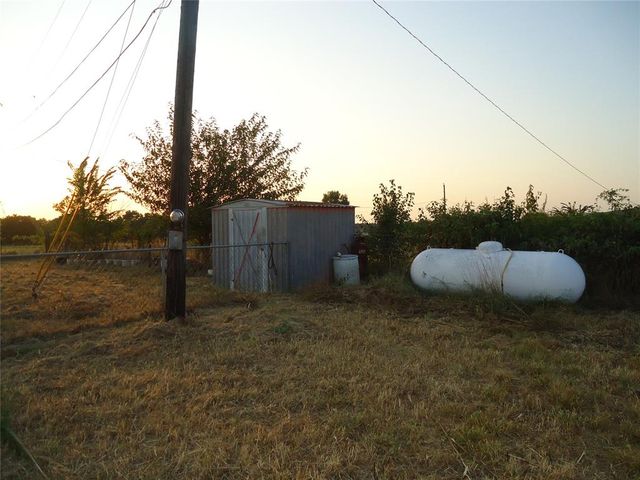 42608 Bob Crouch Road, Tecumseh, OK 74873