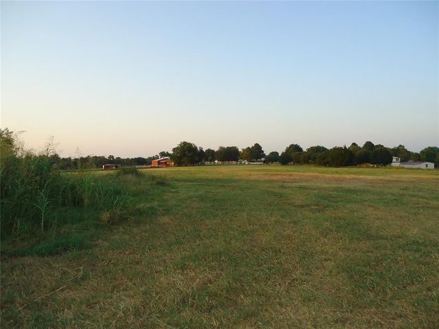 42608 Bob Crouch Road, Tecumseh, OK 74873