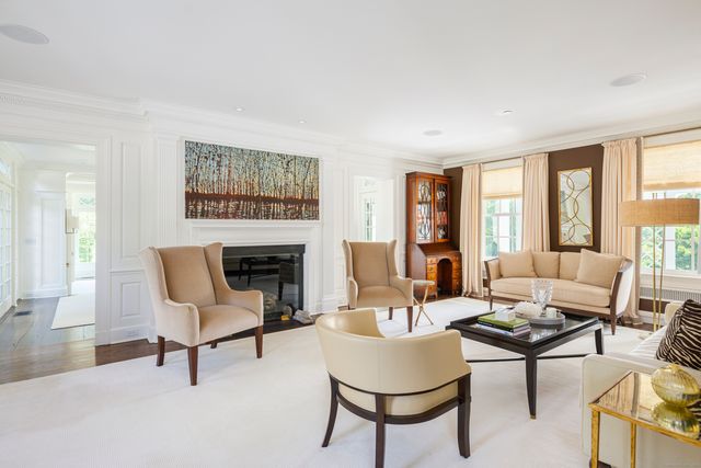 865 Hollow Tree Ridge Road, Darien, CT 06820