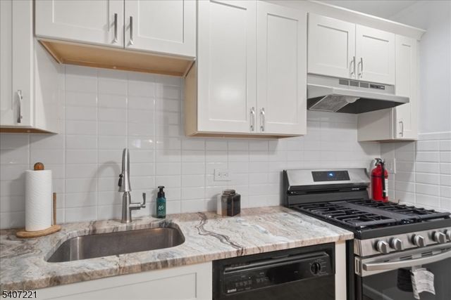 33 Concord Rd D, West Milford Twp., NJ 07480