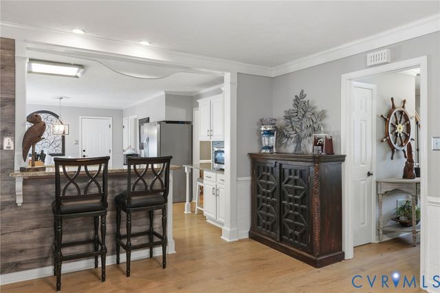 624 Coralberry Dr, North Chesterfield, VA 23236