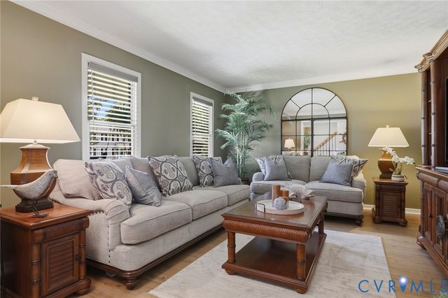 624 Coralberry Dr, North Chesterfield, VA 23236