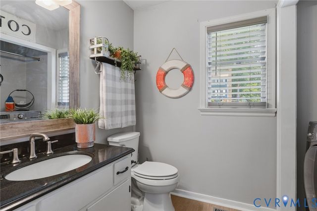 624 Coralberry Dr, North Chesterfield, VA 23236