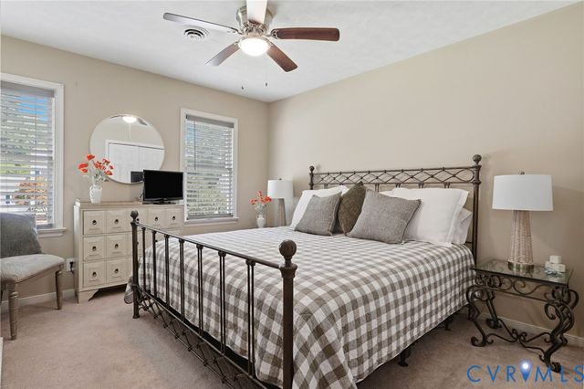 624 Coralberry Dr, North Chesterfield, VA 23236