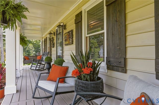 624 Coralberry Dr, North Chesterfield, VA 23236