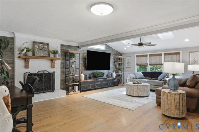 624 Coralberry Dr, North Chesterfield, VA 23236