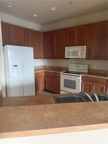 3000 LAUREL PARK LANE 106, Kissimmee, FL 34741