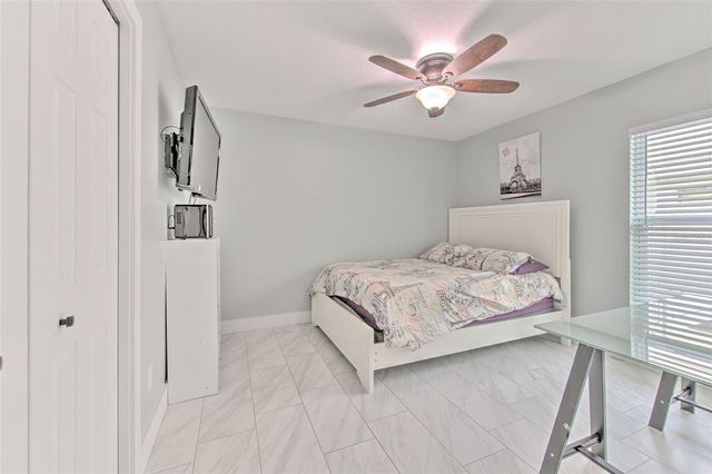 4810 CENTERBROOK COURT, Tampa, FL 33624