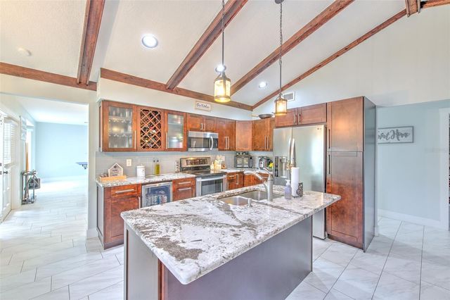 4810 CENTERBROOK COURT, Tampa, FL 33624