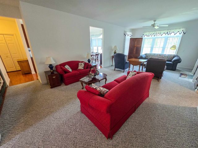 80 Casey Lane, Williston, VT 05495