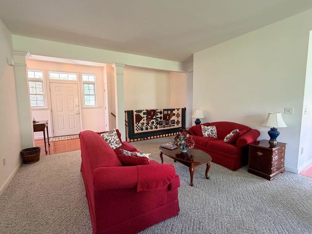 80 Casey Lane, Williston, VT 05495