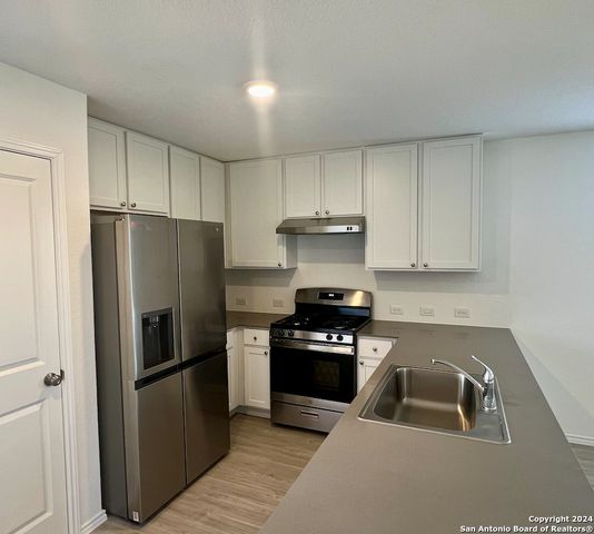 9859 BUTTE CREEK, San Antonio, TX 78254