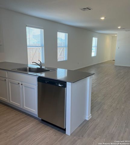 9859 BUTTE CREEK, San Antonio, TX 78254