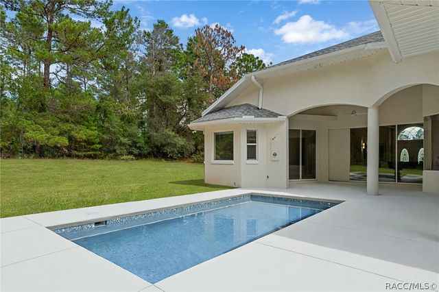 6052 N Pueblo Terrace, Beverly Hills, FL 34465
