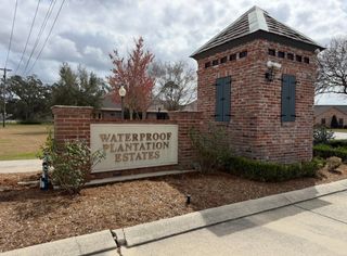 133 Sportsman Dr, Houma, LA 70360