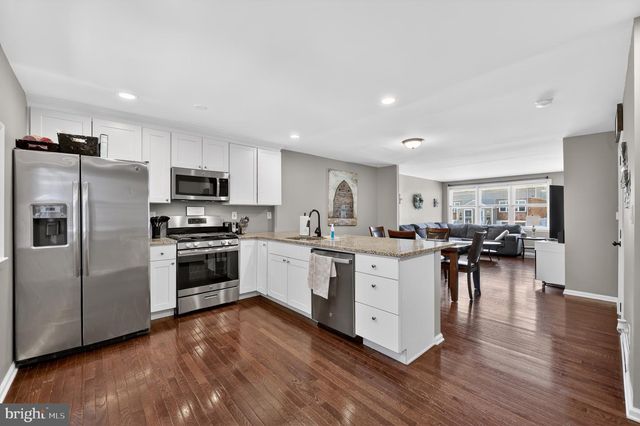3657 N HEREFORD LN, Philadelphia, PA 19114
