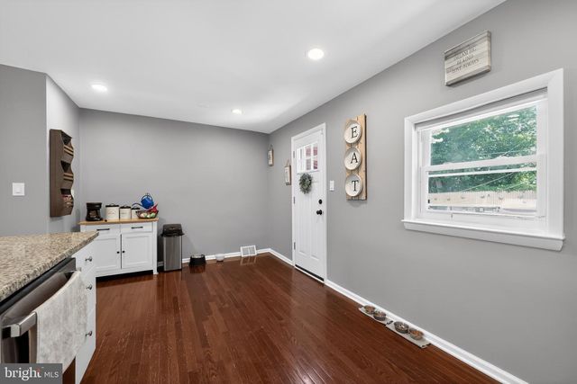 3657 N HEREFORD LN, Philadelphia, PA 19114
