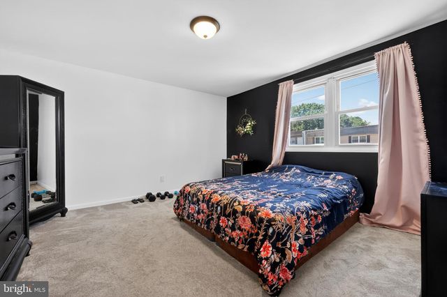 3657 N HEREFORD LN, Philadelphia, PA 19114