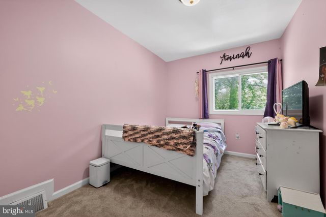 3657 N HEREFORD LN, Philadelphia, PA 19114
