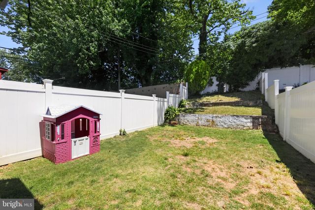 3657 N HEREFORD LN, Philadelphia, PA 19114