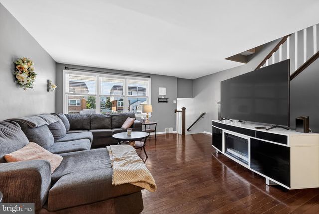 3657 N HEREFORD LN, Philadelphia, PA 19114
