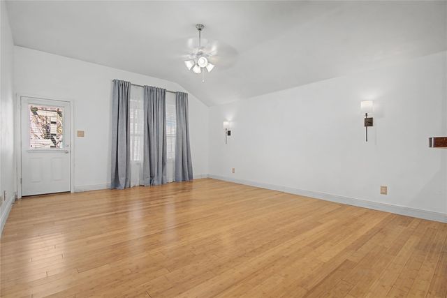 1042 Grimes Drive, Forney, TX 75126