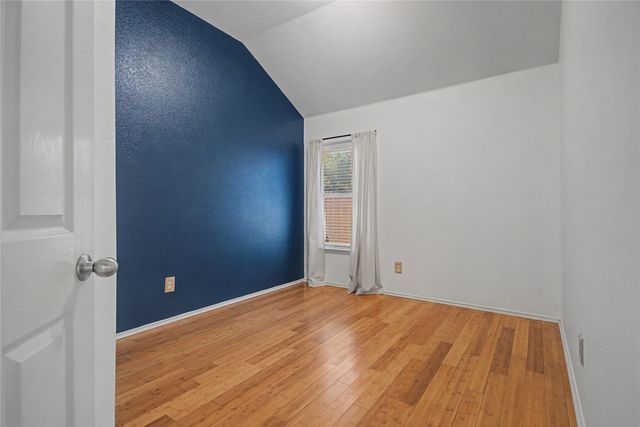 1042 Grimes Drive, Forney, TX 75126