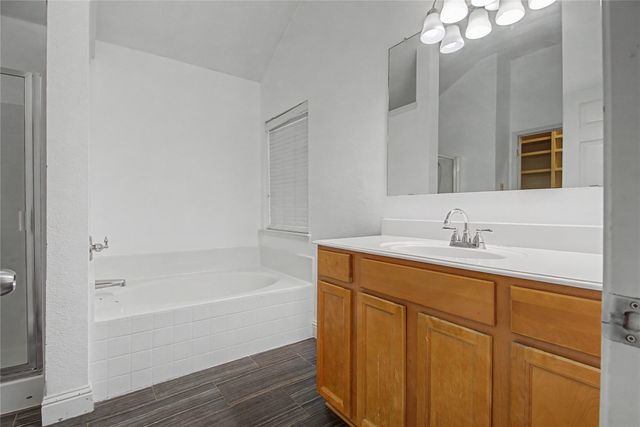 1042 Grimes Drive, Forney, TX 75126