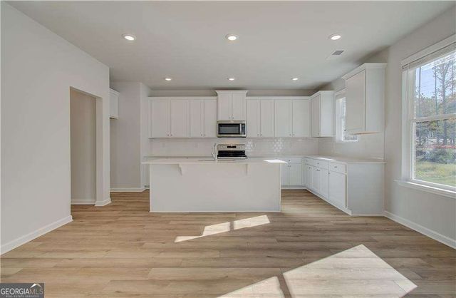 639 Leafy Branch Way, Mcdonough, GA 30253