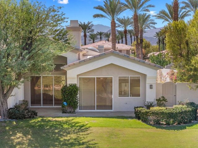 542 Red Arrow Trail, Palm Desert, CA 92211