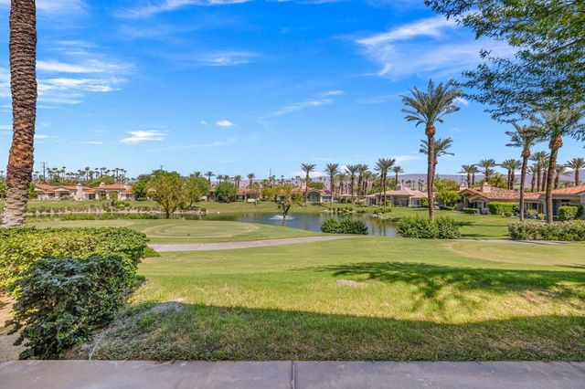 542 Red Arrow Trail, Palm Desert, CA 92211