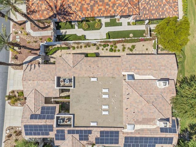 542 Red Arrow Trail, Palm Desert, CA 92211