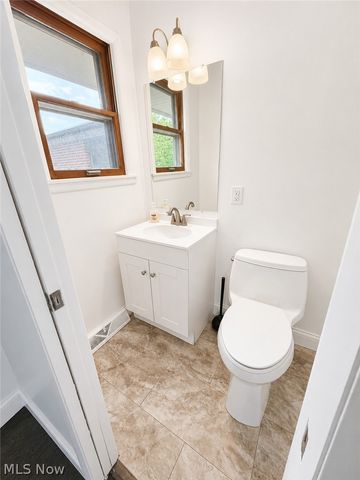 813 Hadcock Road, Brunswick, OH 44212