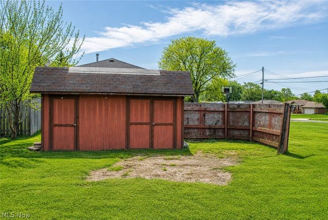 813 Hadcock Road, Brunswick, OH 44212