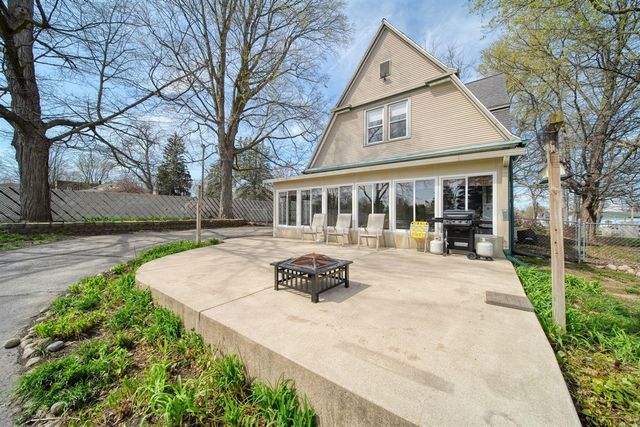 113 Chicago Street, Brooklyn, MI 49230