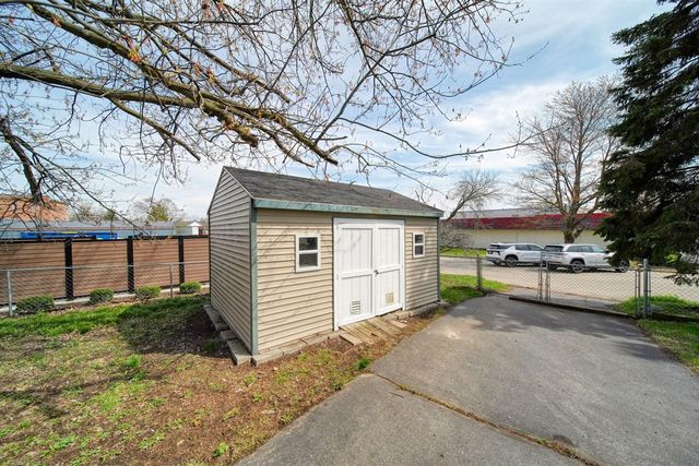 113 Chicago Street, Brooklyn, MI 49230