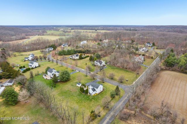 1 Trotter Way, Cream Ridge, NJ 08514