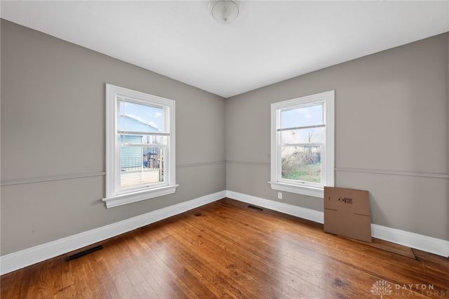 2532 Ravenwood Avenue, Dayton, OH 45406