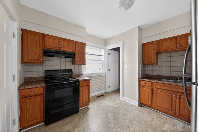 2532 Ravenwood Avenue, Dayton, OH 45406