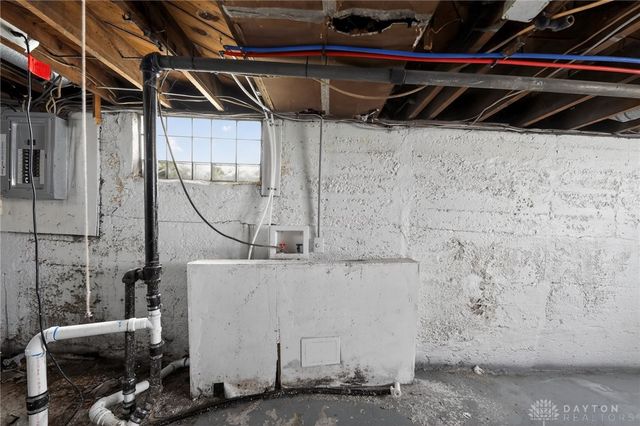 2532 Ravenwood Avenue, Dayton, OH 45406