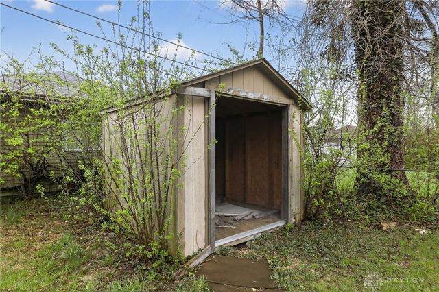 2532 Ravenwood Avenue, Dayton, OH 45406