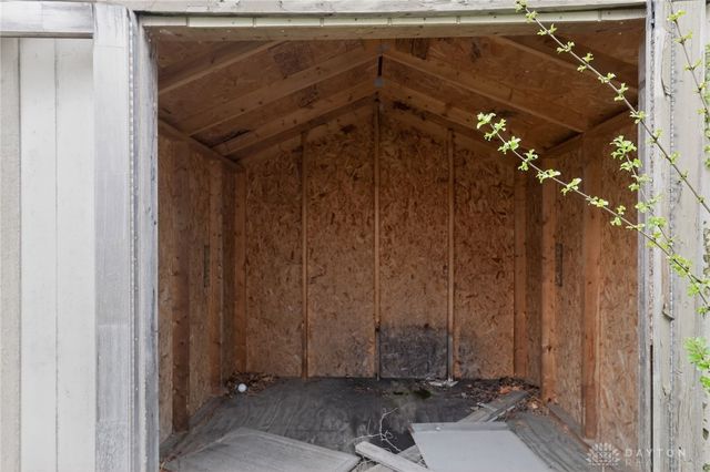 2532 Ravenwood Avenue, Dayton, OH 45406