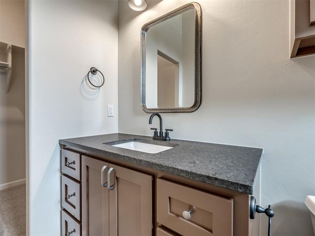 8103 Goldfinch Drive, Guthrie, OK 73044