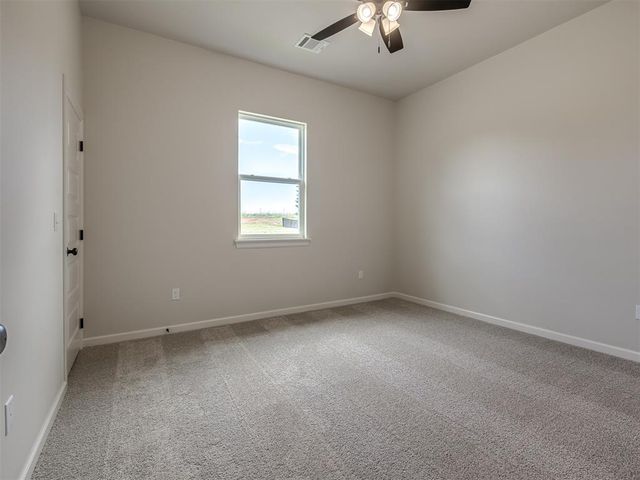 8103 Goldfinch Drive, Guthrie, OK 73044