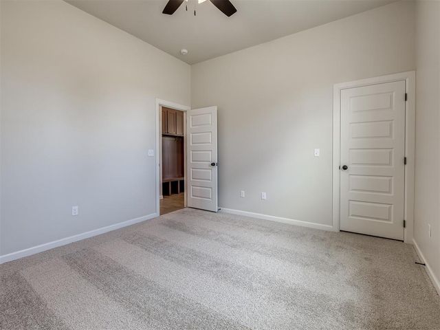 8103 Goldfinch Drive, Guthrie, OK 73044