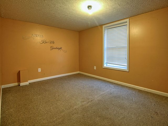 1715 Morewood RD, Hardy, VA 24101